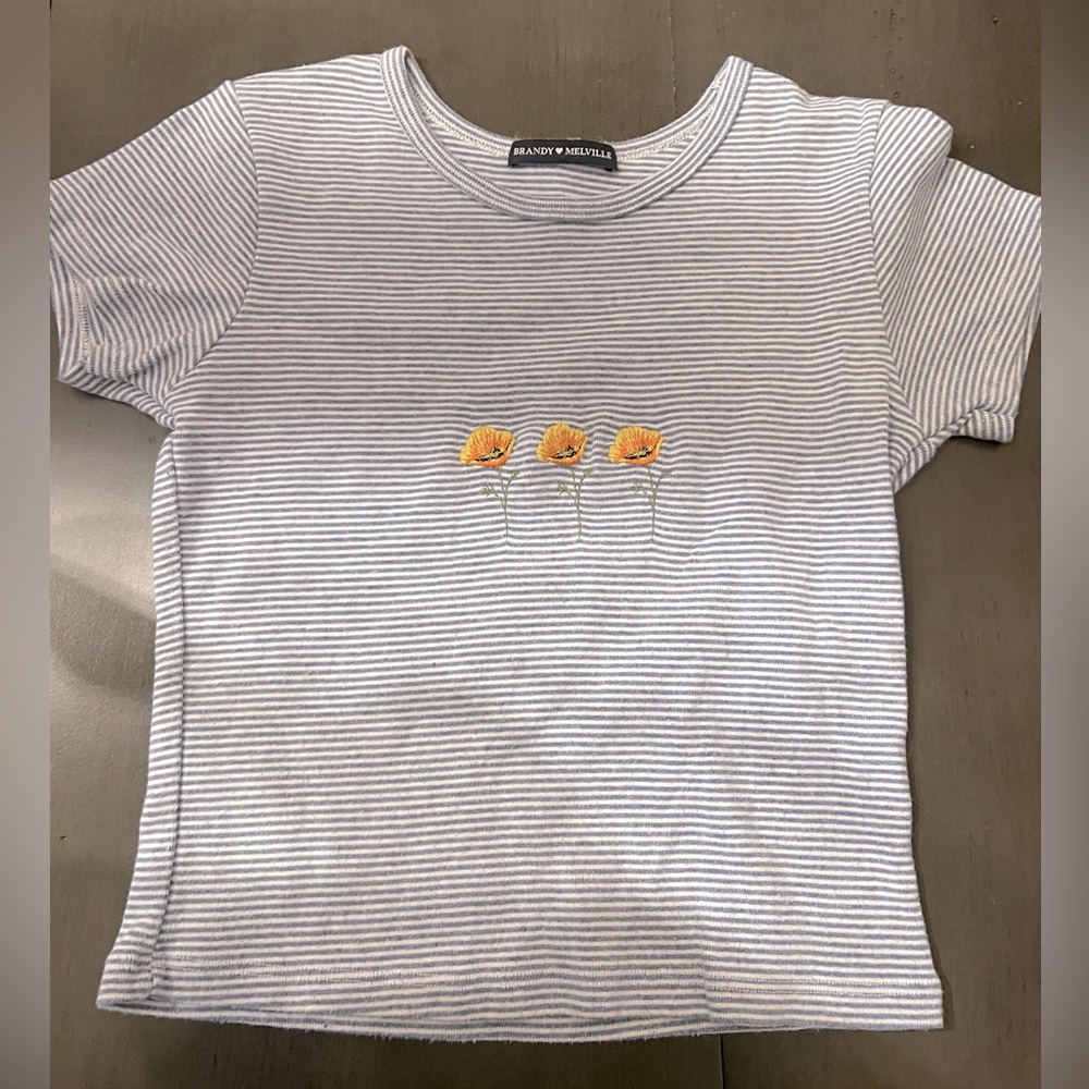 BRANDY MELVILLE STRIPED 3 FLOWER TOP